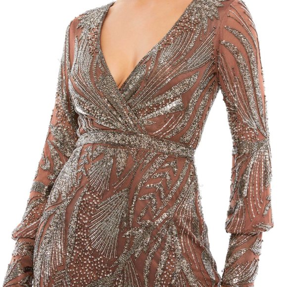 MAC DUGGAL BEADED LONG SLEEVE WRAP OVER MIDI DRESS sz 6 - Picture 3 of 5